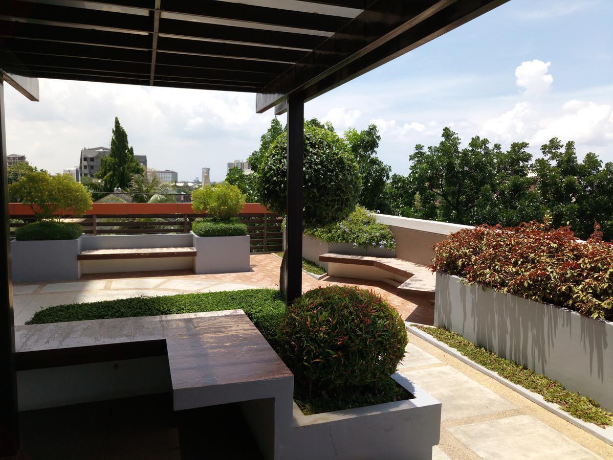 2405 Mabolo Garden Flats Apartment Cebu Ngoại thất bức ảnh